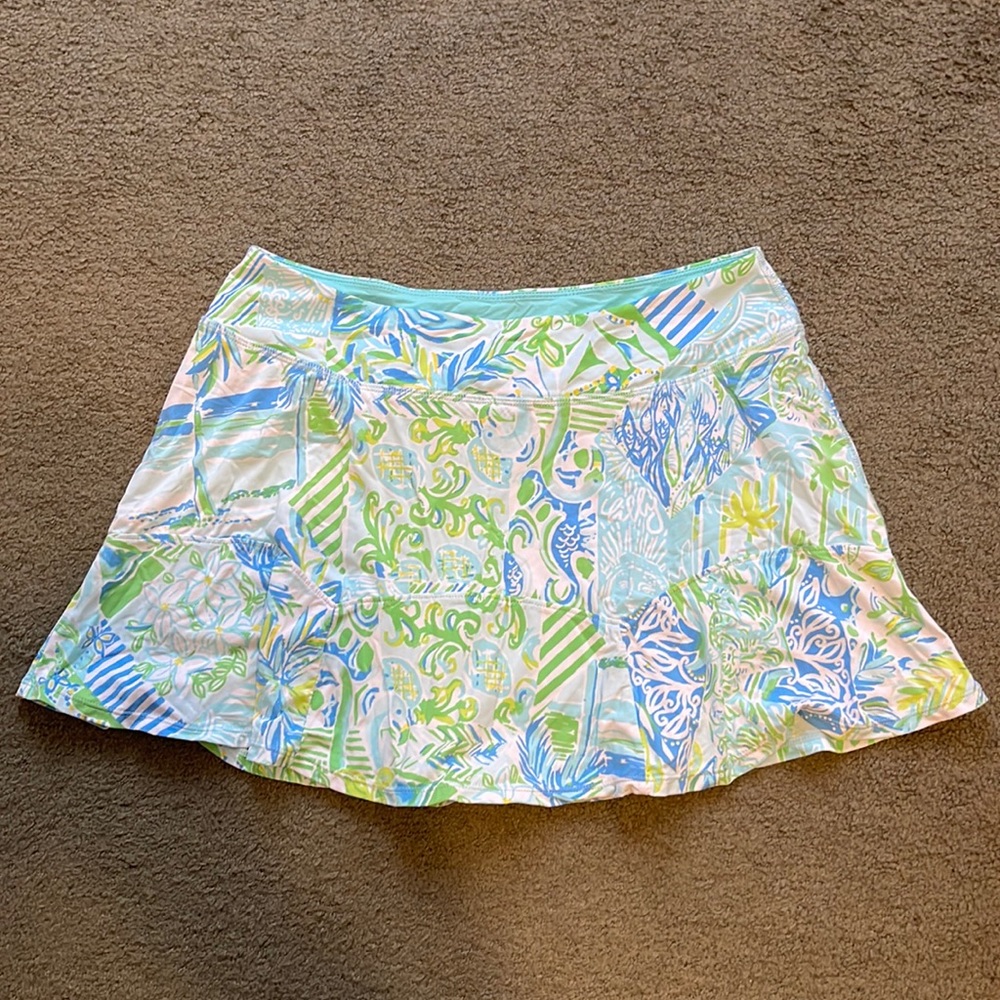 Lilly Pulitzer Luxletic Skort. Size M.